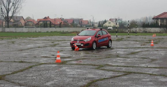 Widzowie byli zszokowani jazdą kierowcy w ALKO goglach