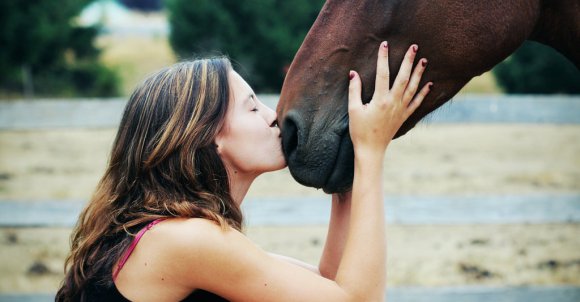 kiss_for_a_horse_by_just__usd6jc2sd.jpg