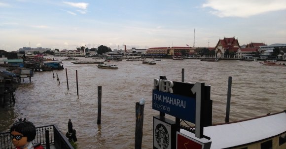 Chao Phraya - arteria komunikacyjna Bangkoku