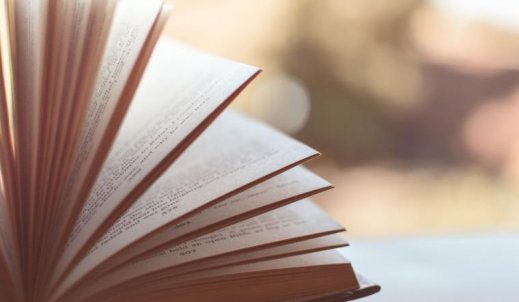 Dlaczego czytamy coraz mniej książek?