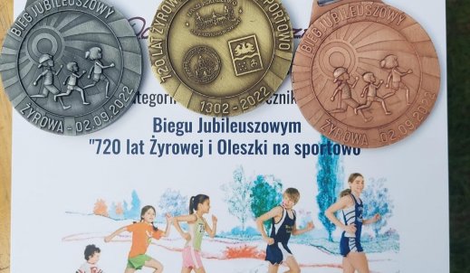 Bieg jubileuszowy z okazji 720 lecia Żyrowej i Oleszki