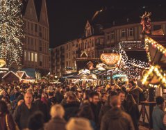 christmasmarket4705877_1920.jpg